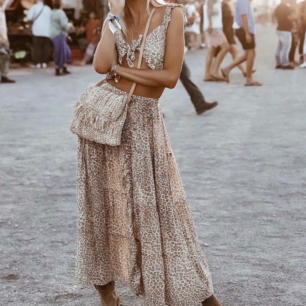 047 Boho Leopard Drawstring Ruffle Maxi Skirt Brown - Picture 3 of 9